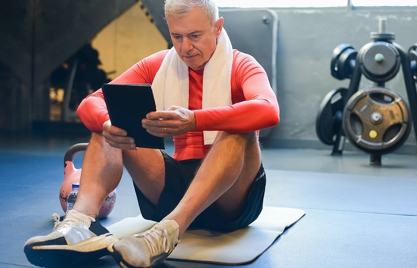 ABC Fitness Fornecedor Conteúdo Julho Homem Tablet coluna de utilização limitada