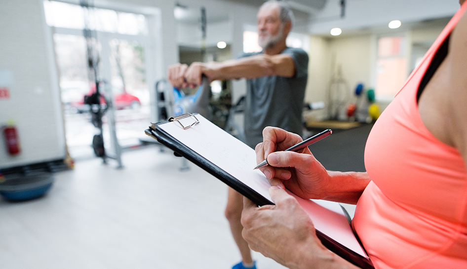 O sector do fitness pode desempenhar um papel fundamental na prevenção da demência column width