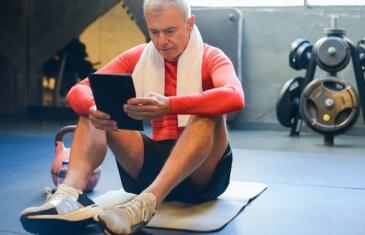 ABC Fitness Fornecedor Conteúdo Julho Homem Tablet coluna de utilização limitada